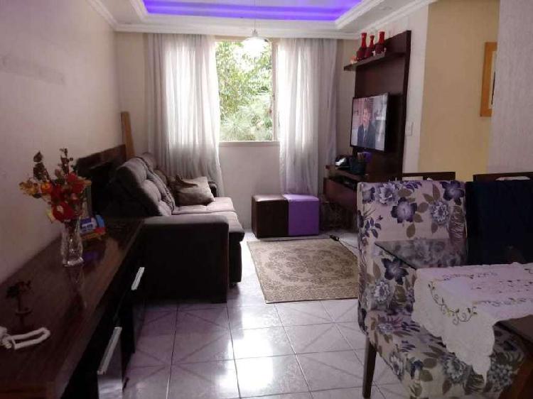 Apartamento com 2 Quartos à Venda, 55 m² por R$ 218.000