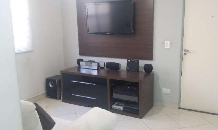 Apartamento com 2 Quartos à Venda, 58 m² por R$ 198.000