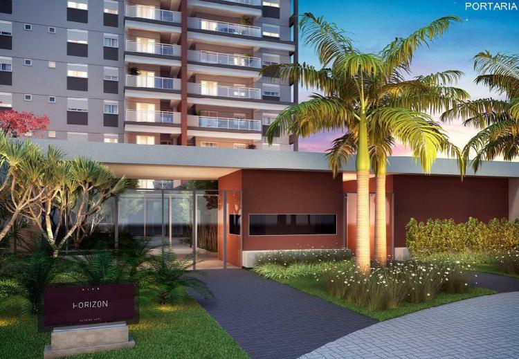 Apartamento com 2 Quartos à Venda, 65 m² por R$ 610.000