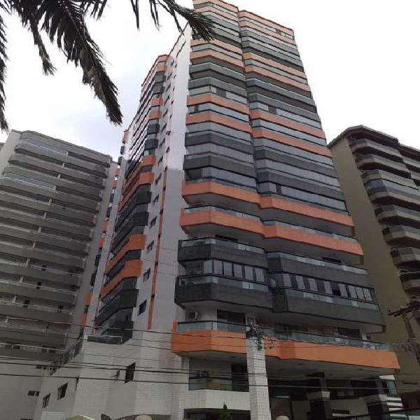 Apartamento com 2 Quartos à Venda, 67 m² por R$ 450.000