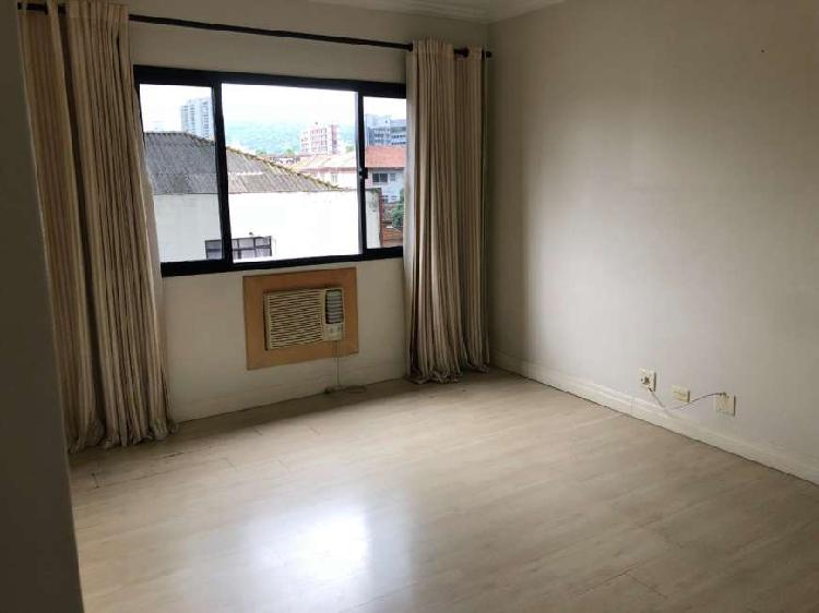 Apartamento com 2 Quartos à Venda, 77 m² por R$ 350.000