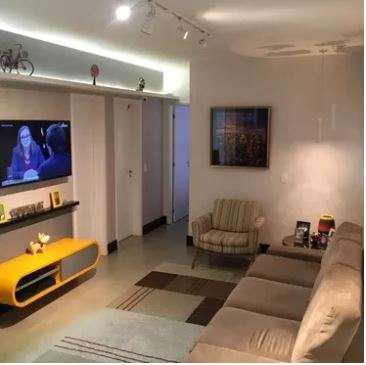 Apartamento com 2 Quartos à Venda, 95 m² por R$ 960.000