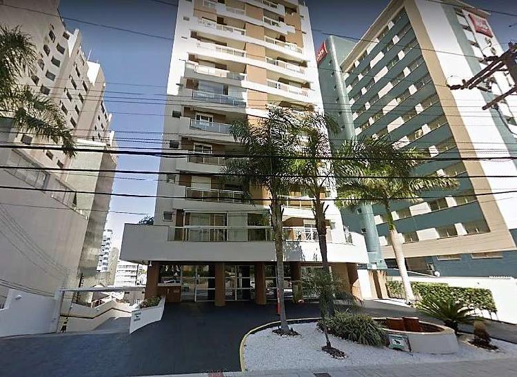 Apartamento com 2 Quartos para Alugar, 78 m² por R$