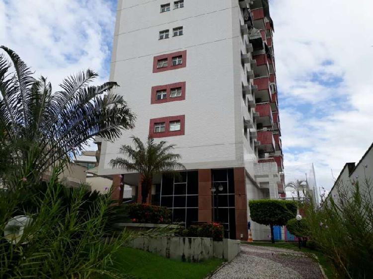 Apartamento com 3 Quartos à Venda, 104 m² por R$ 539.000