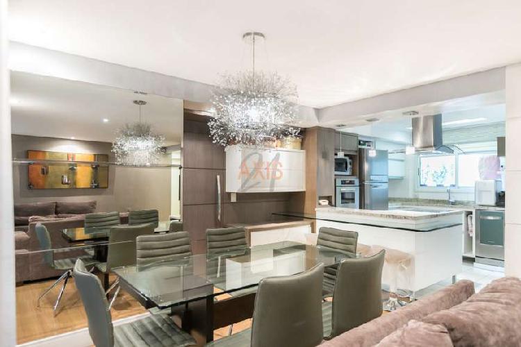 Apartamento com 3 Quartos à Venda, 107 m² por R$ 760.000