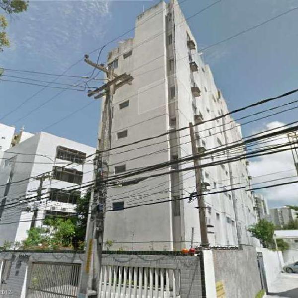 Apartamento com 3 Quartos à Venda, 110 m² por R$ 295.000