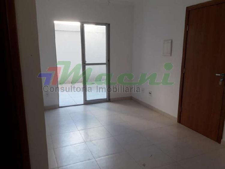 Apartamento com 3 Quartos à Venda, 110 m² por R$ 369.000