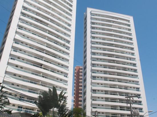 Apartamento com 3 Quartos à Venda, 128 m² por R$ 890.000