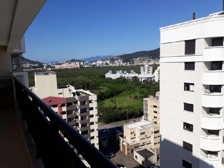 Apartamento com 3 Quartos à Venda, 154 m² por R$ 1.100.000