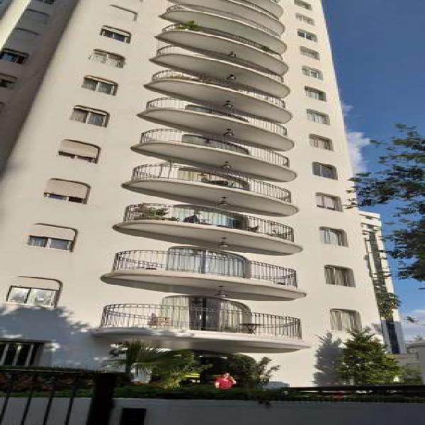 Apartamento com 3 Quartos à Venda, 180 m² por R$ 1.900.000