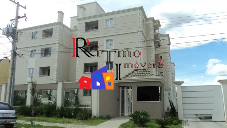Apartamento com 3 Quartos à Venda, 82 m² por R$ 392.000