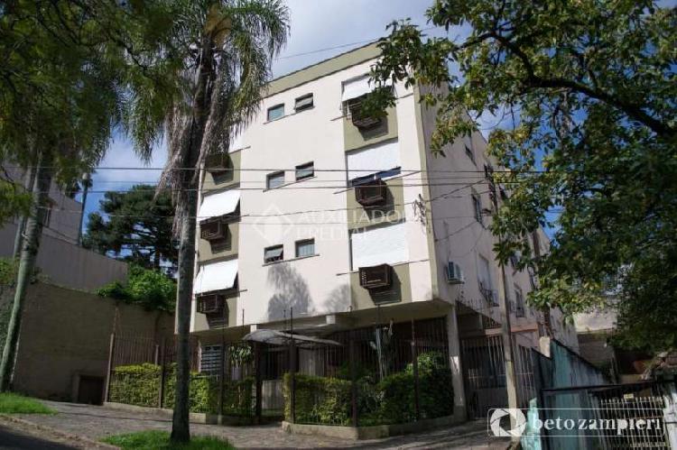 Apartamento com 3 Quartos à Venda, 85 m² por R$ 339.000