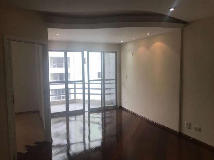 Apartamento com 3 Quartos à Venda, 86 m² por R$ 395.000