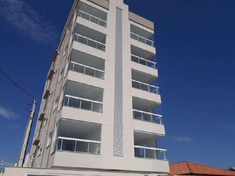Apartamento com 3 Quartos à Venda, 87 m² por R$ 433.400