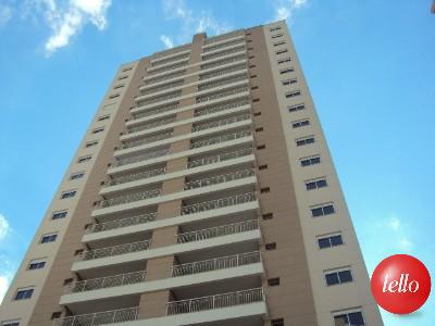 Apartamento com 3 Quartos para Alugar, 152 m² por R$