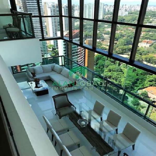 Apartamento com 5 Quartos à Venda, 300 m² por R$ 3.300.000