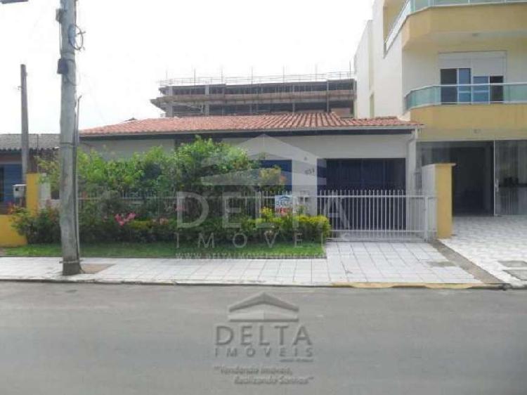 Casa com 2 Quartos à Venda, 157 m² por R$ 465.000 COD. 51