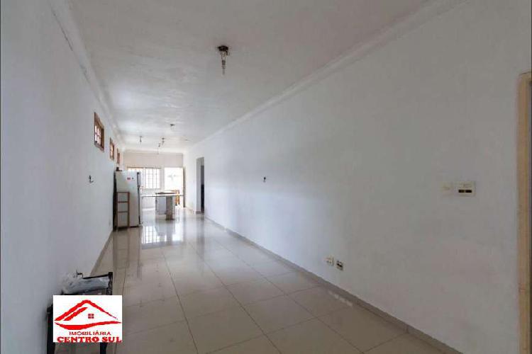 Casa com 3 Quartos à Venda, 110 m² por R$ 800.000 COD.