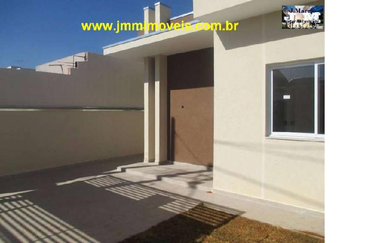 Casa com 3 Quartos à Venda, 91 m² por R$ 330.000 COD. ca82