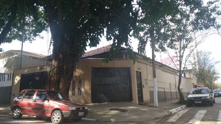 Casa de Condomínio com 1 Quarto para Alugar, 52 m² por R$