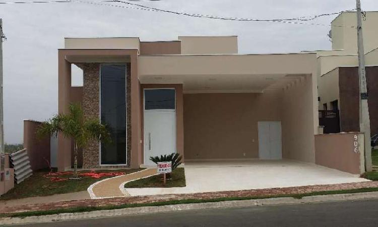 Casa de Condomínio com 2 Quartos à Venda, 169 m² por R$