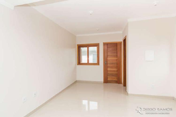 Casa de Condomínio com 2 Quartos para Alugar, 98 m² por R$