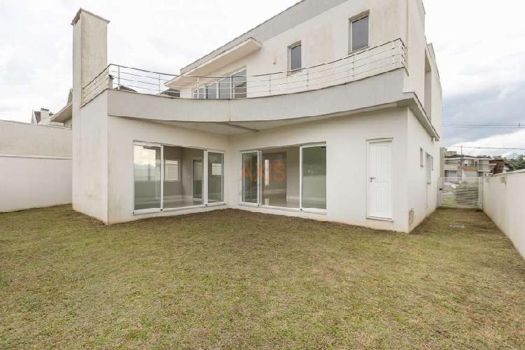 Casa de Condomínio com 3 Quartos à Venda, 349 m² por R$
