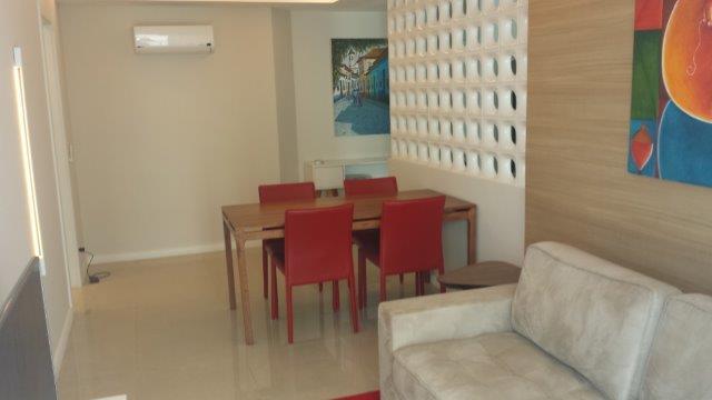 Flat com 2 Quartos para Alugar, 90 m² por R$ 10.000/Mês