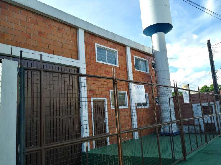Galpão/Depósito/Armazém para Alugar, 740 m² por R$