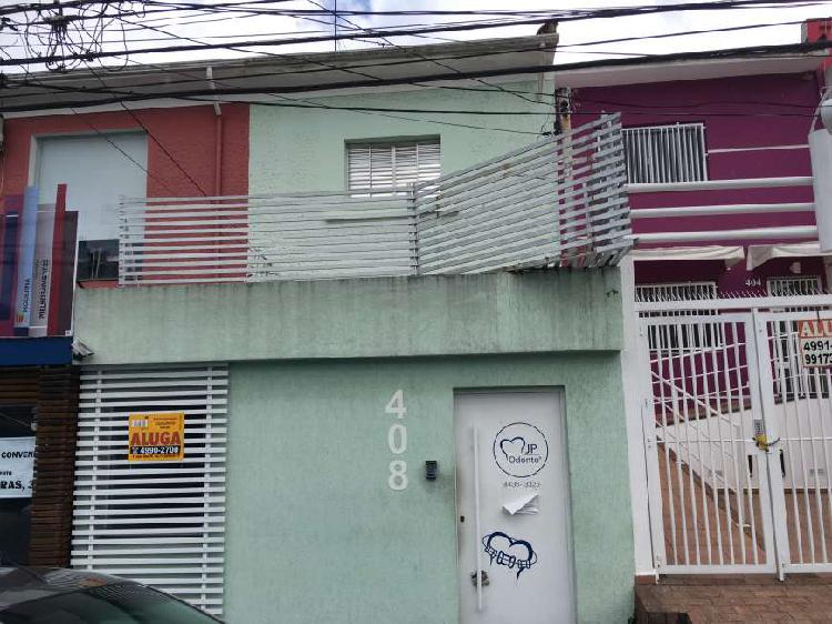 Imóvel Comercial com 6 Quartos para Alugar, 157 m² por R$