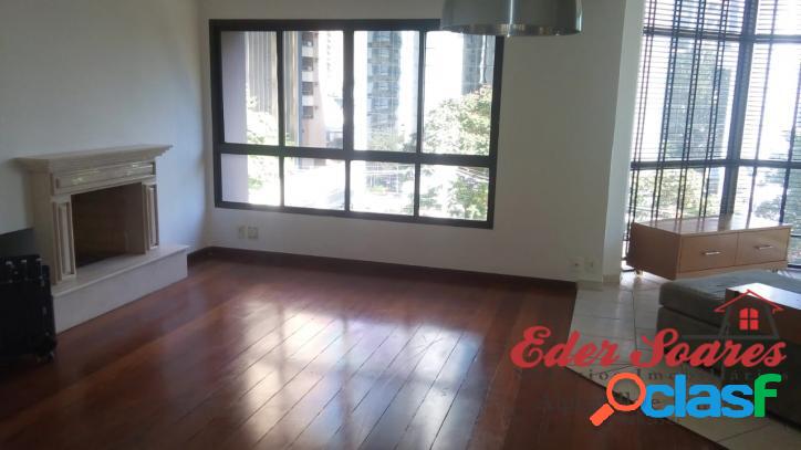 Lindo apartamento à venda em excelente localização em