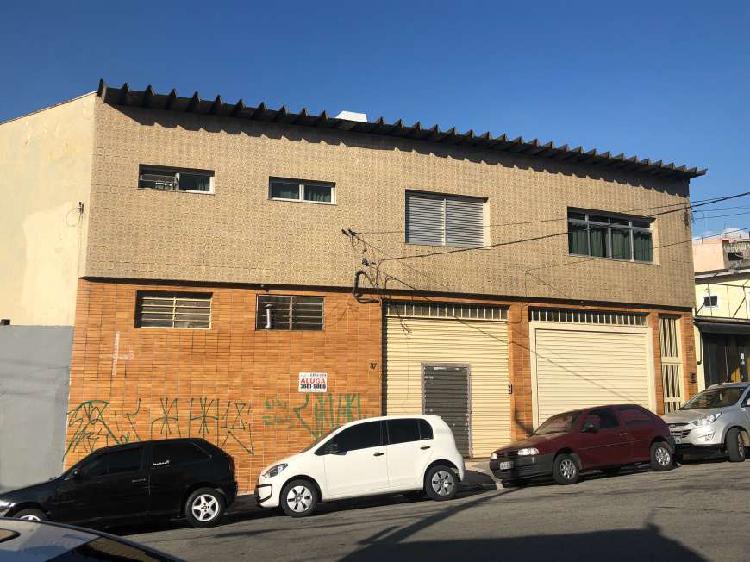 Ponto Comercial com 5 Quartos para Alugar, 600 m² por R$