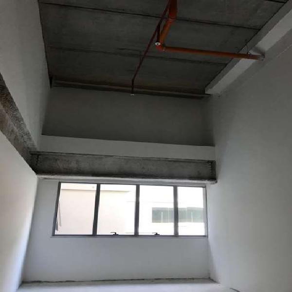 Sala Comercial à Venda, 34 m² por R$ 310.000 COD. LacauRGK