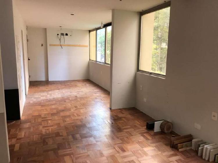 Sala Comercial à Venda, 46 m² por R$ 390.000 COD. 104