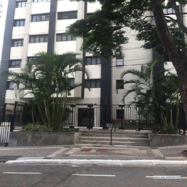 Sala Comercial com 3 Quartos para Alugar, 40 m² por R$