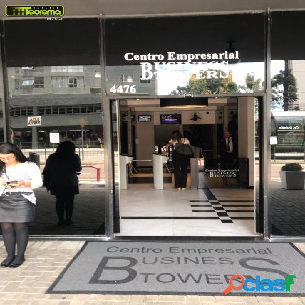 Sala Comercial de 144 m² Centro Empresarial Business Tower