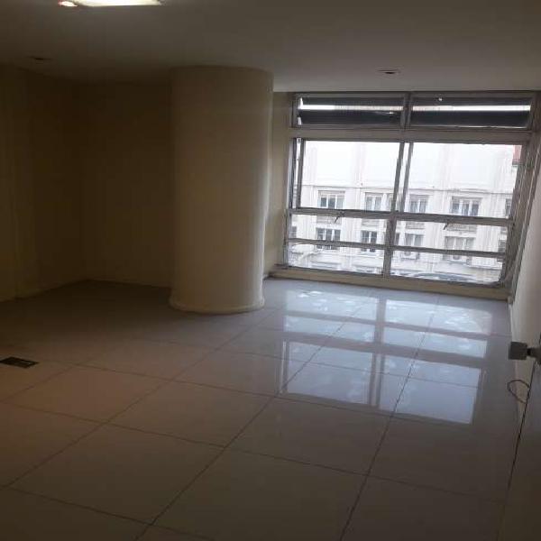 Sala Comercial para Alugar, 244 m² por R$ 6.588/Mês COD.