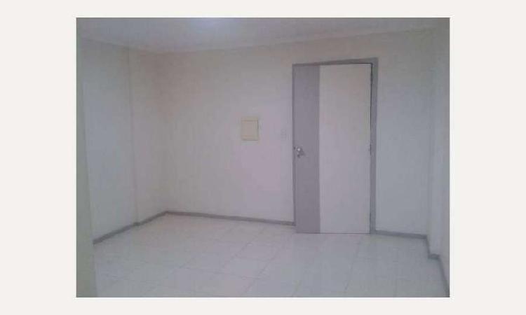 Sala Comercial para Alugar, 25 m² por R$ 800/Mês COD.