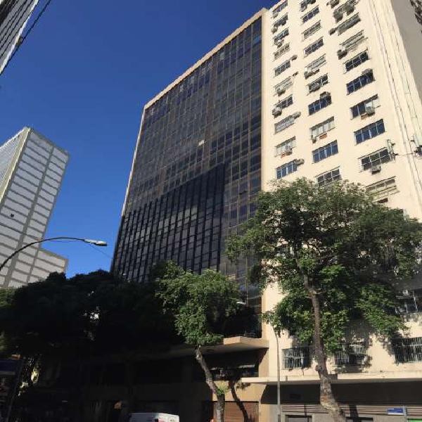 Sala Comercial para Alugar, 335 m² por R$ 2.300/Mês COD.