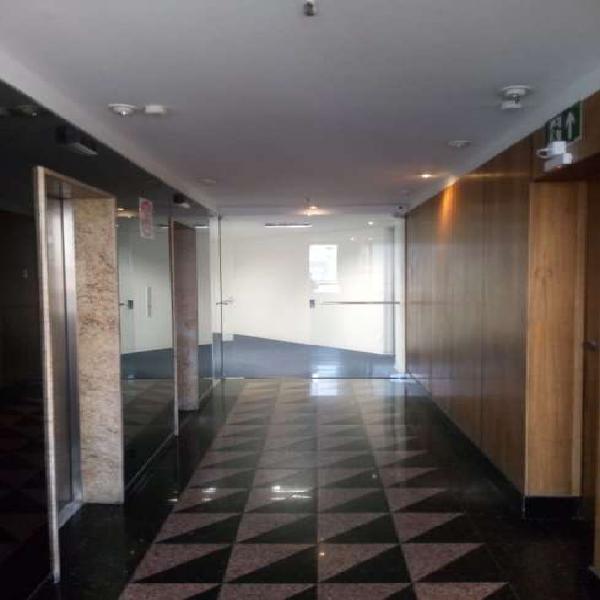 Sala Comercial para Alugar, 340 m² por R$ 10.000/Mês COD.