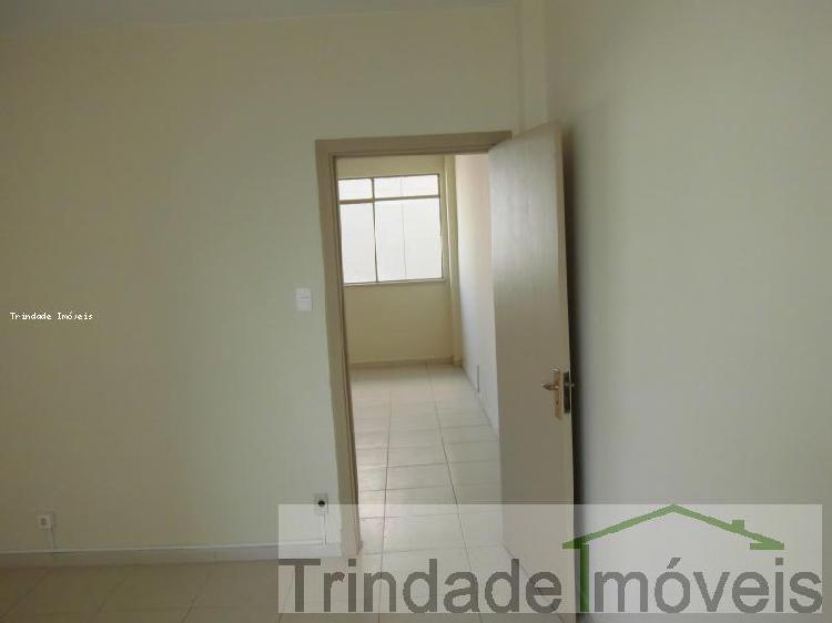 Sala Comercial para Alugar, 45 m² por R$ 750/Mês COD.