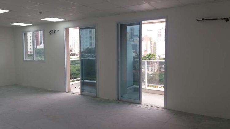 Sala Comercial para Alugar, 74 m² por R$ 3.700/Mês COD.