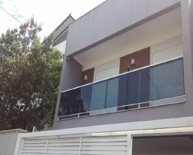 Sobrado com 2 Quartos para Alugar, 78 m² por R$ 2.500/Mês