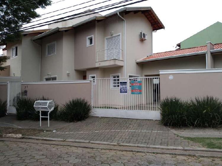 Sobrado com 3 Quartos à Venda, 160 m² por R$ 820.000 COD.