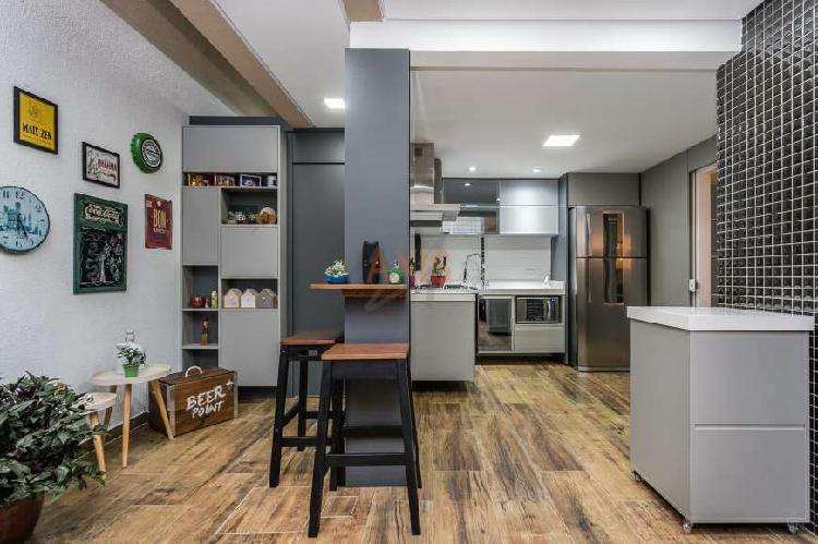 Sobrado com 4 Quartos à Venda, 200 m² por R$ 680.000 COD.