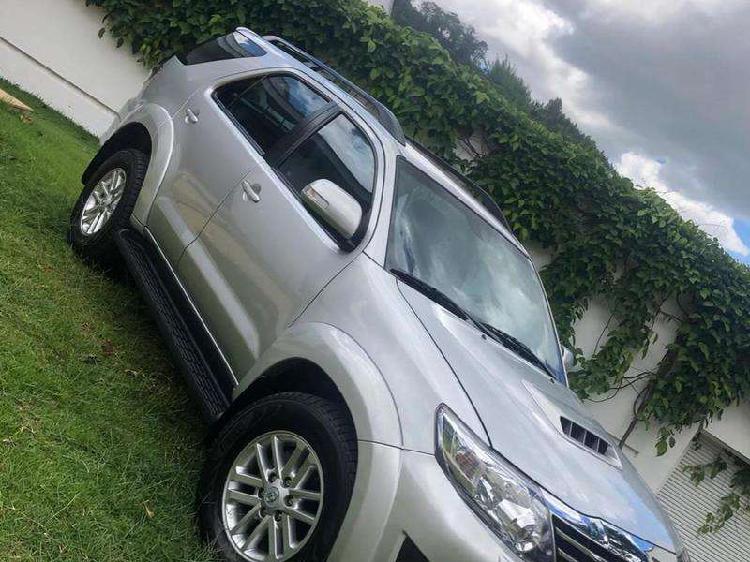 Toyota Hilux Sw4 Srv 4x4 4.0 V6 24v Aut.