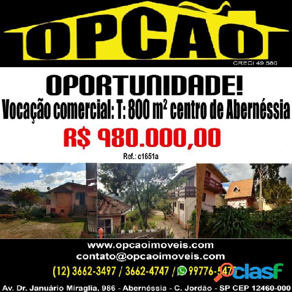 Vocação comercial: 800 m² terreno Centro de Abernéssia