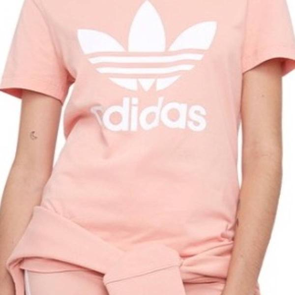 camiseta adidas trefoil