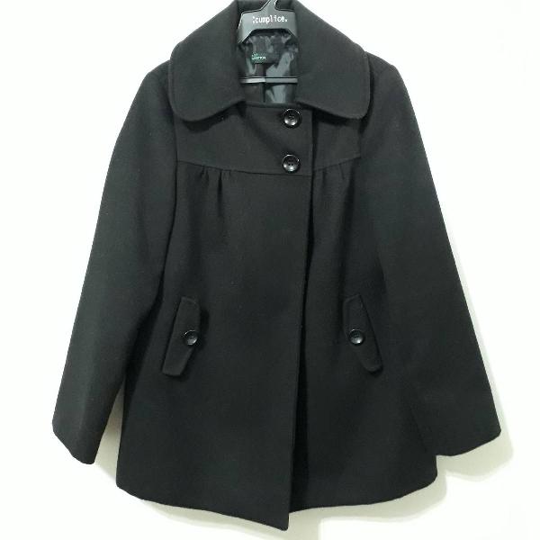casaco de lã preto