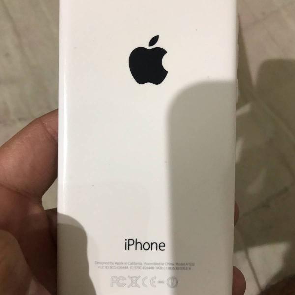 iphone 5c 16gb branco + fone bluetooth